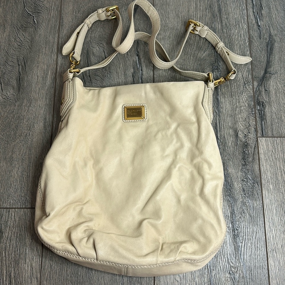 Marc by Marc Jacob’s cream boho purse